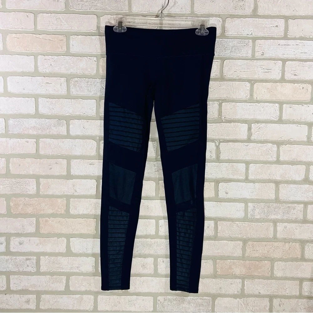 Alo Yoga Moto Leggings in Rich Navy Size S